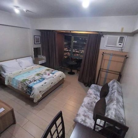 Rqui Condotel Newport Pasay Extérieur photo
